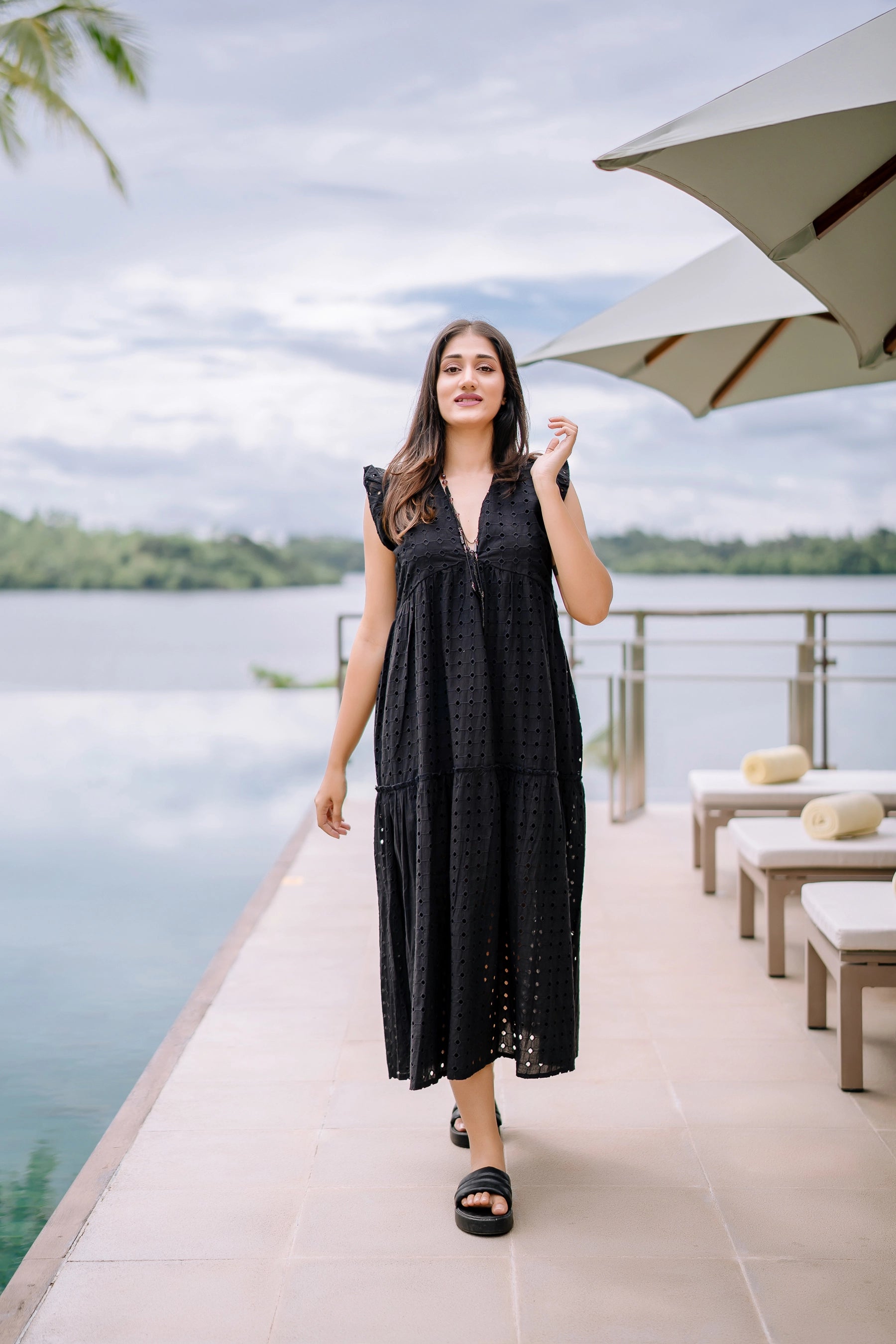 Robe Noire (GOA)